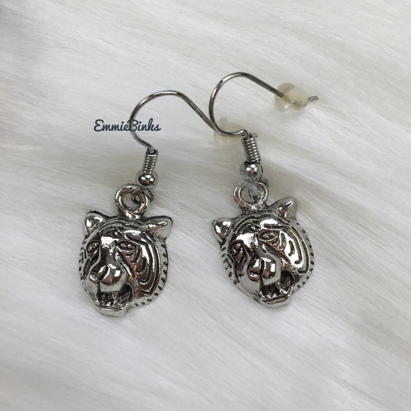 NWT University of Auburn - Auburn Tigers - Beaded Jewelry Set, Necklace Earrings - Picture 6 of 9